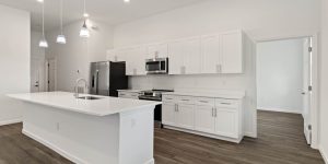 4344 Kitchen2